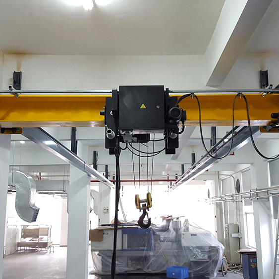 European single beam suspension crane