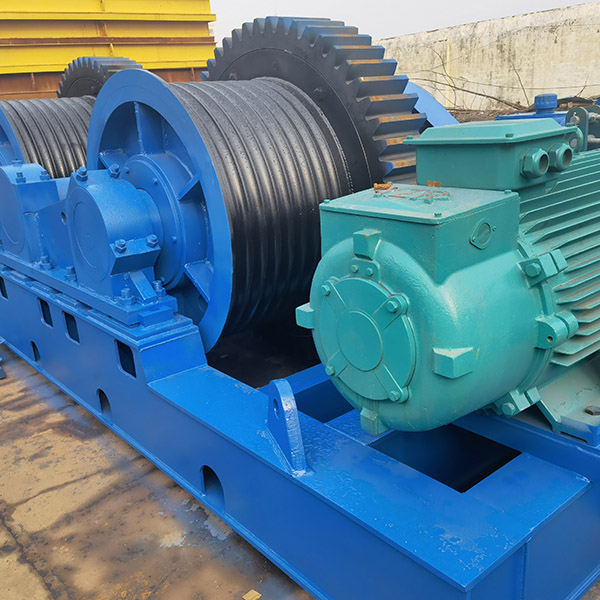 JM Double reel friction winch